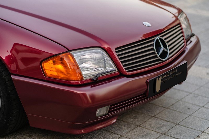 1990 Mercedes Benz 300SL24